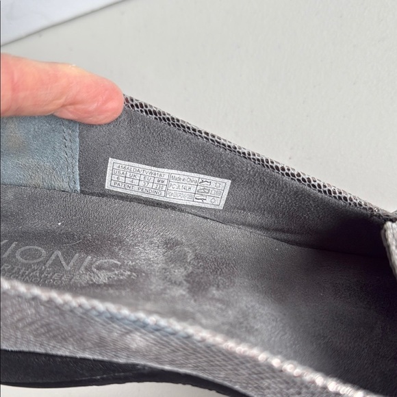 Vionic Alda Ballet Flats Metallic Pewter - Picture 14 of 16